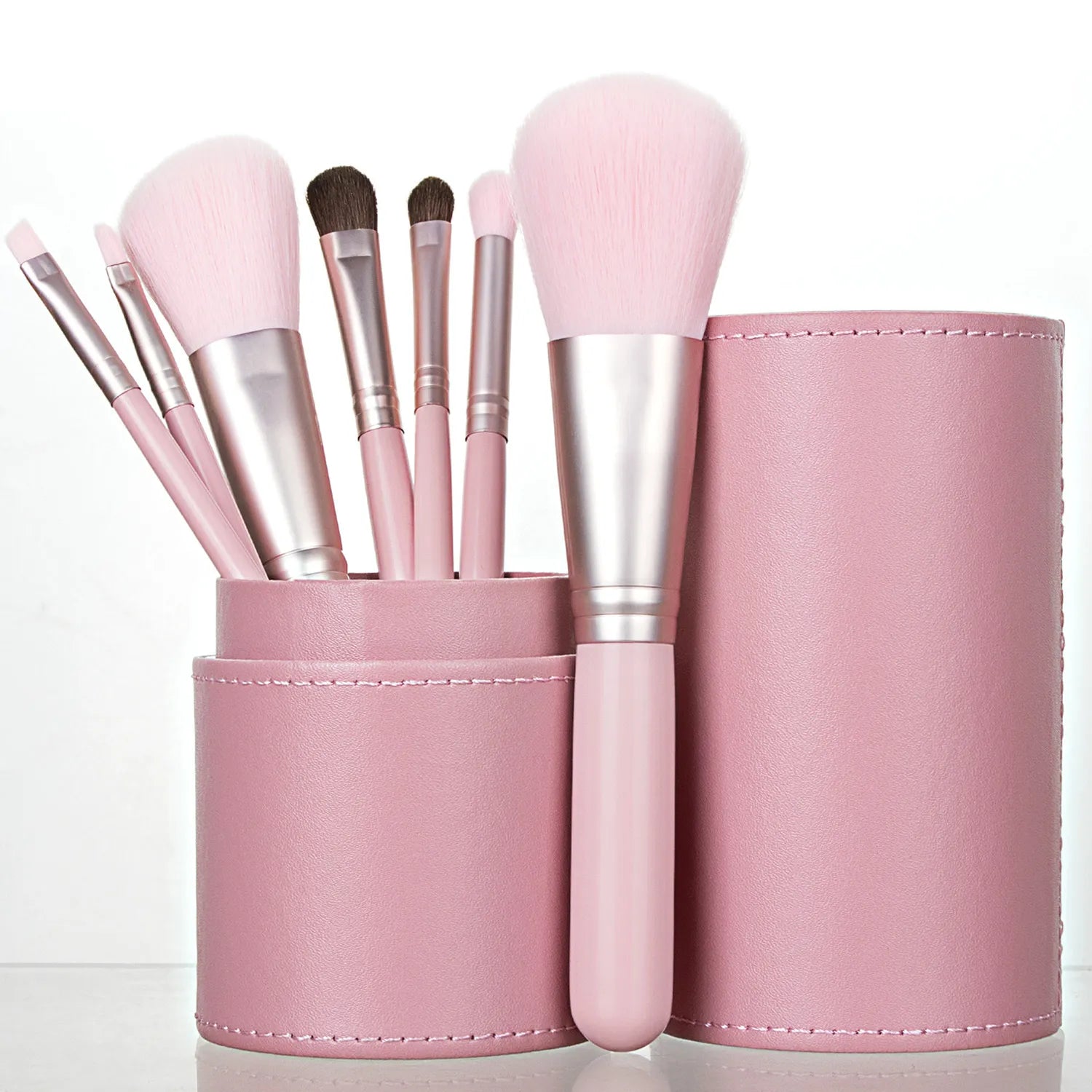 High-End Professional Makeup Brushes SetSpecifications:
Used With: BlusherUsed With: ConcealerUsed With: Eye ShadowItem Type: Makeup BrushSize: 15cmBrush Material: Synthetic HairBrush Material: Wool FiberHBeauty Accessories NowBeauty Accessories NowHigh-End Professional Makeup Brushes Set