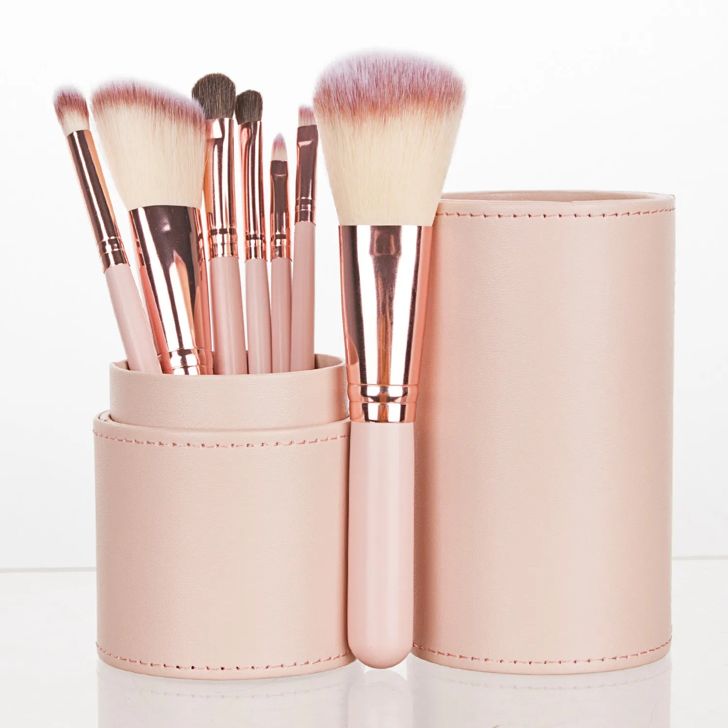 High-End Professional Makeup Brushes SetSpecifications:
Used With: BlusherUsed With: ConcealerUsed With: Eye ShadowItem Type: Makeup BrushSize: 15cmBrush Material: Synthetic HairBrush Material: Wool FiberHBeauty Accessories NowBeauty Accessories NowHigh-End Professional Makeup Brushes Set